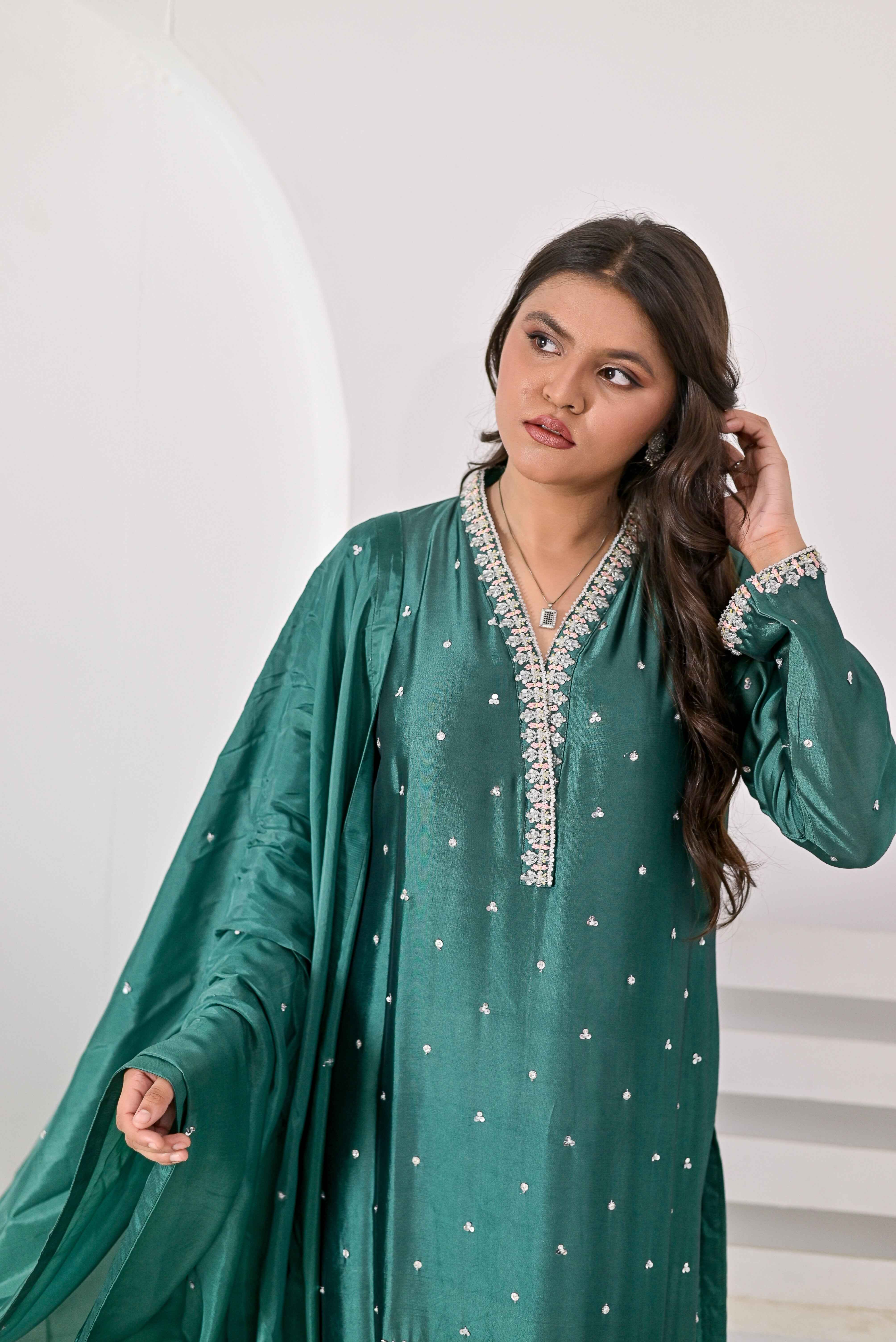 Pure Shisha Silk 3-Piece Suit – Lilac with Hand Embellishment - Bin Hussain