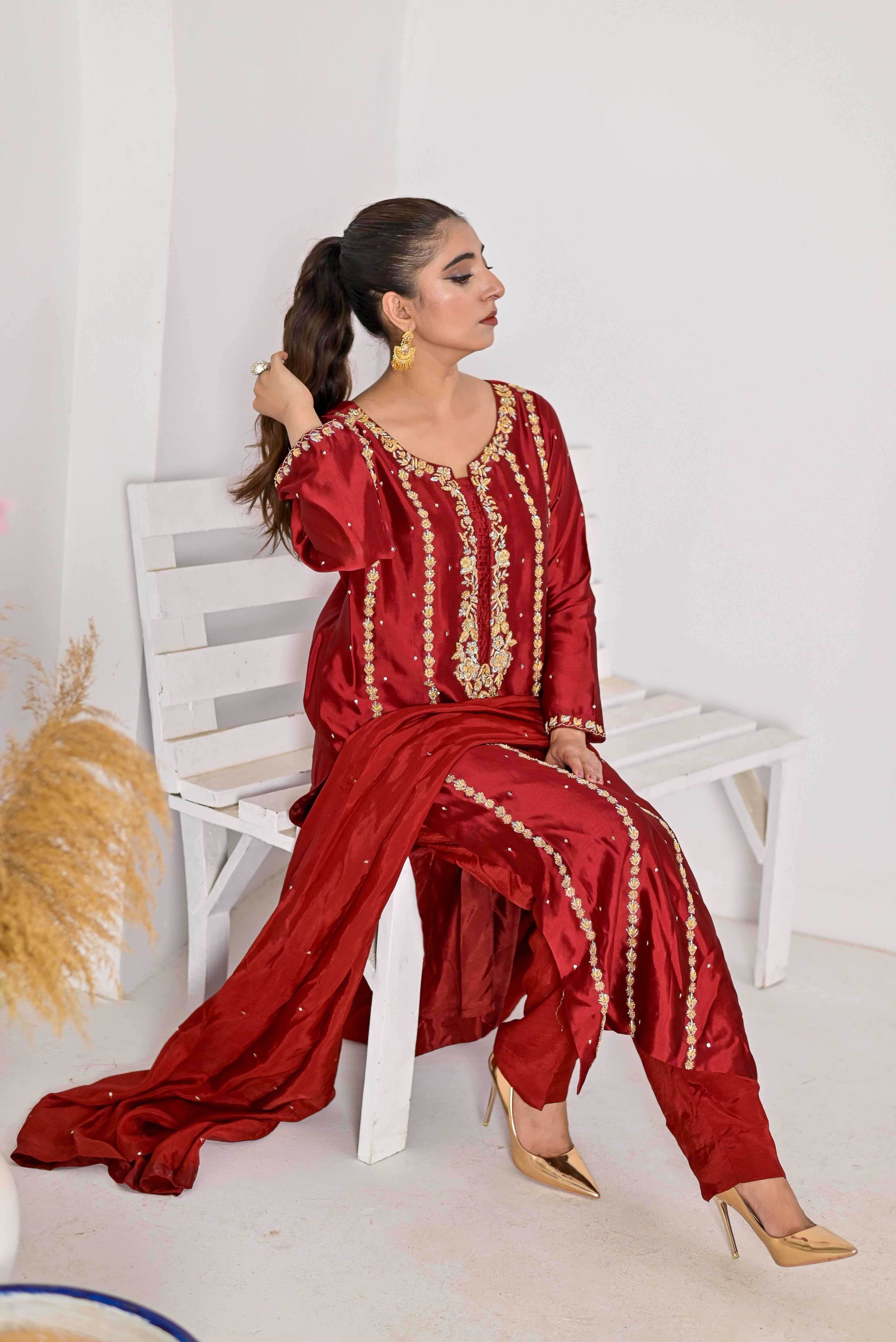 Pure Shisha Silk 3-Piece Suit – Lilac with Hand Embellishment - Bin Hussain
