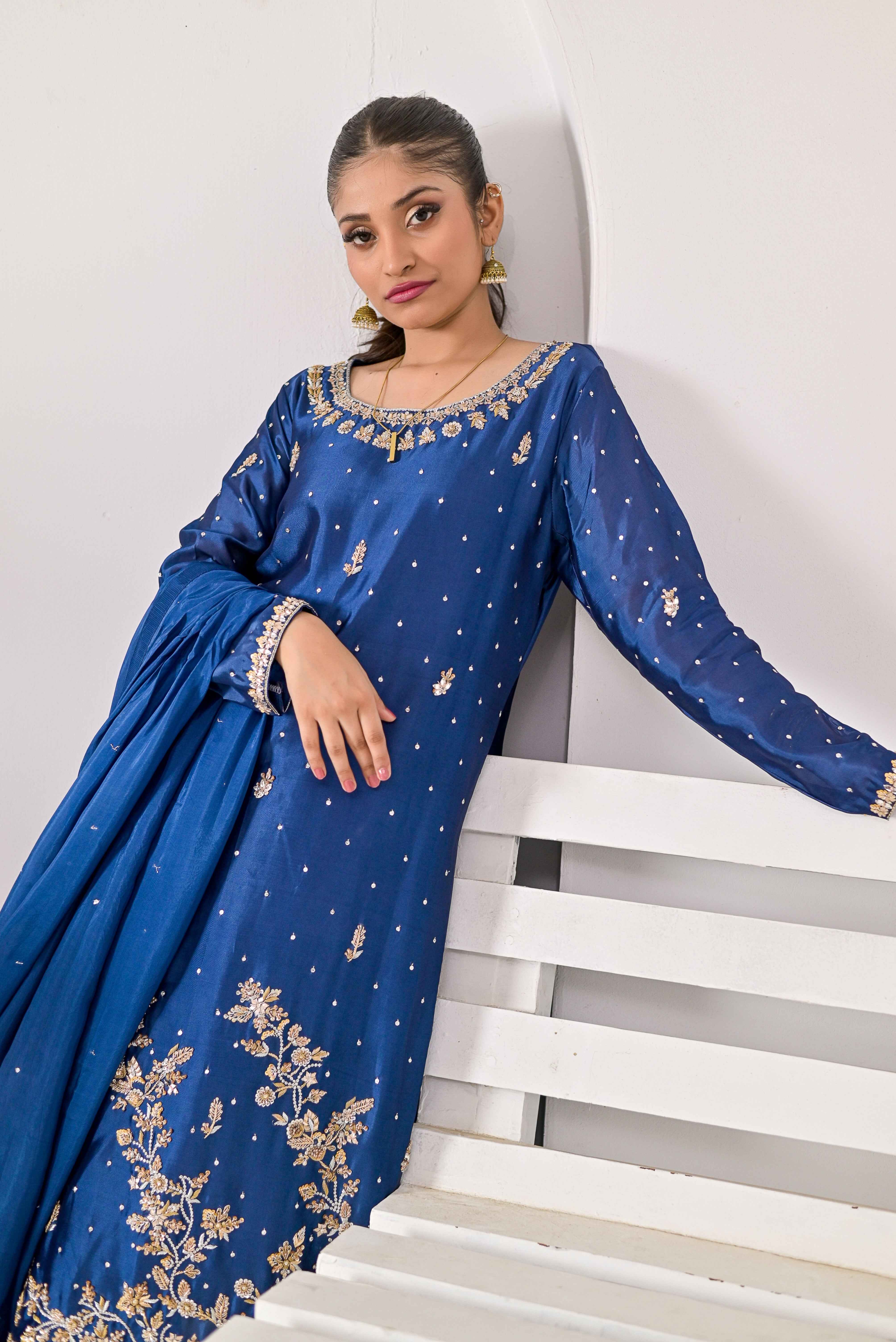 Pure Shisha Silk 3-Piece Suit – Lilac with Hand Embellishment - Bin Hussain