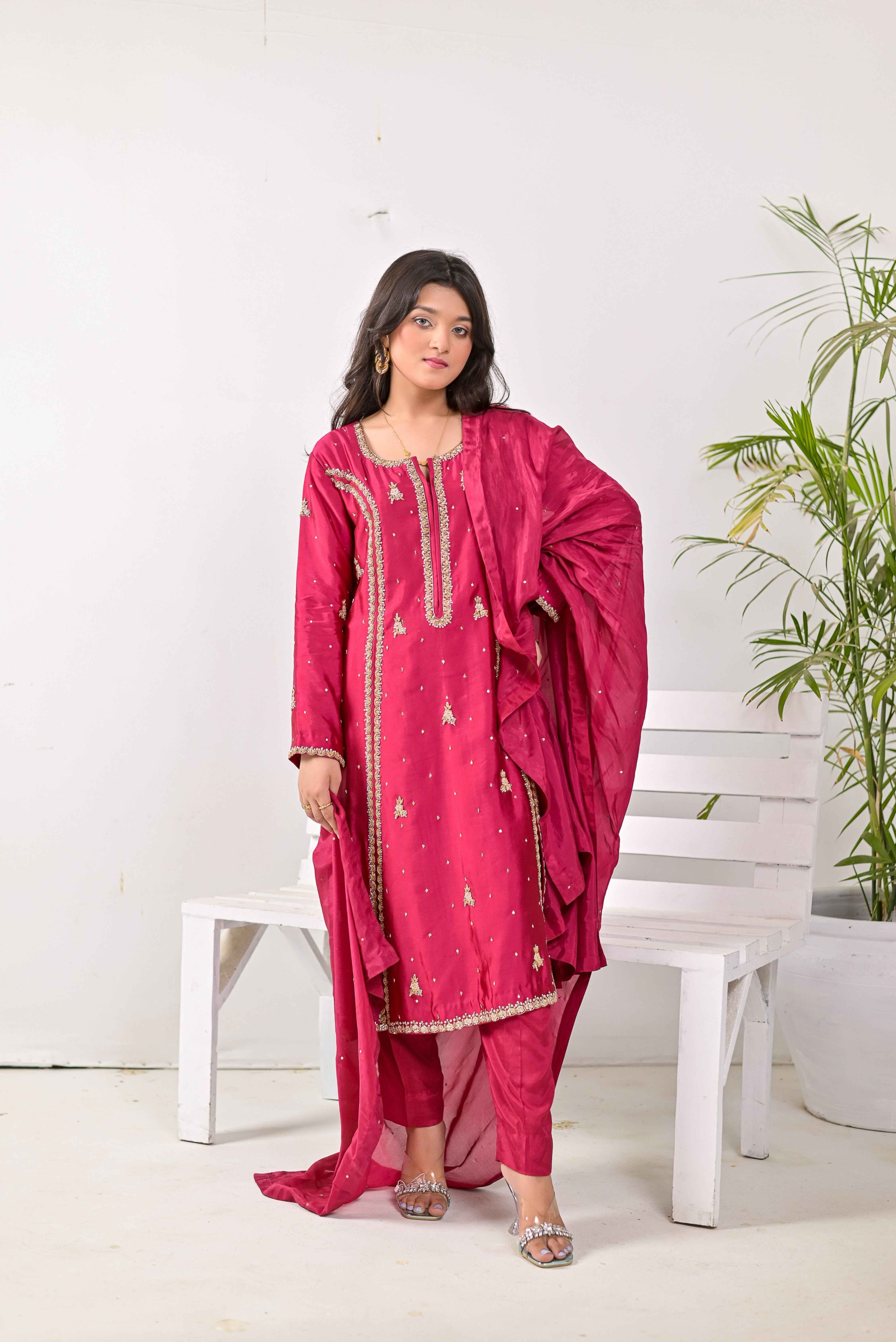 Pure Shisha Silk 3-Piece Suit – Lilac with Hand Embellishment - Bin Hussain