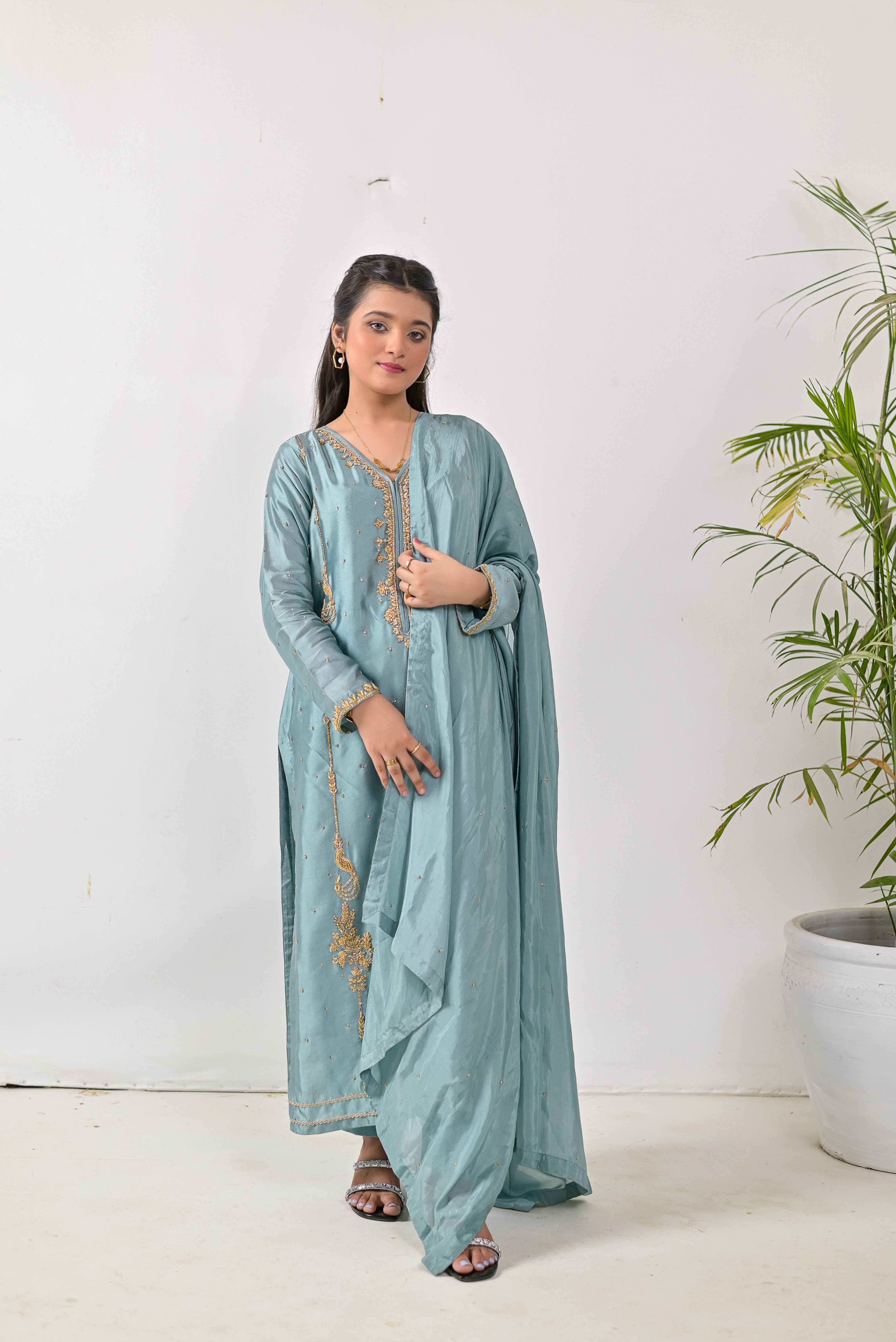 Pure Shisha Silk 3-Piece Suit – Lilac with Hand Embellishment - Bin Hussain