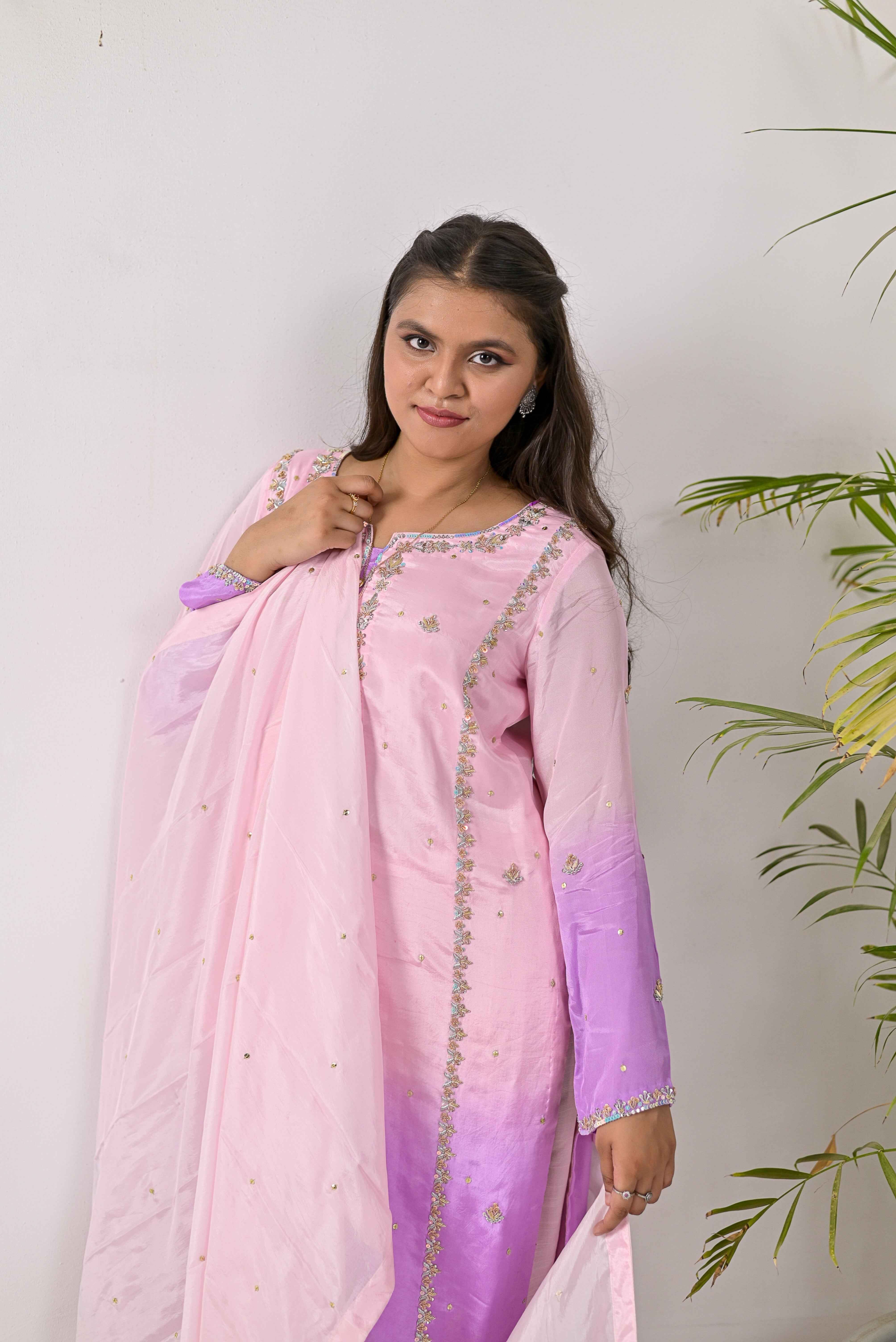 Pure Shisha Silk 3-Piece Suit – Lilac with Hand Embellishment - Bin Hussain