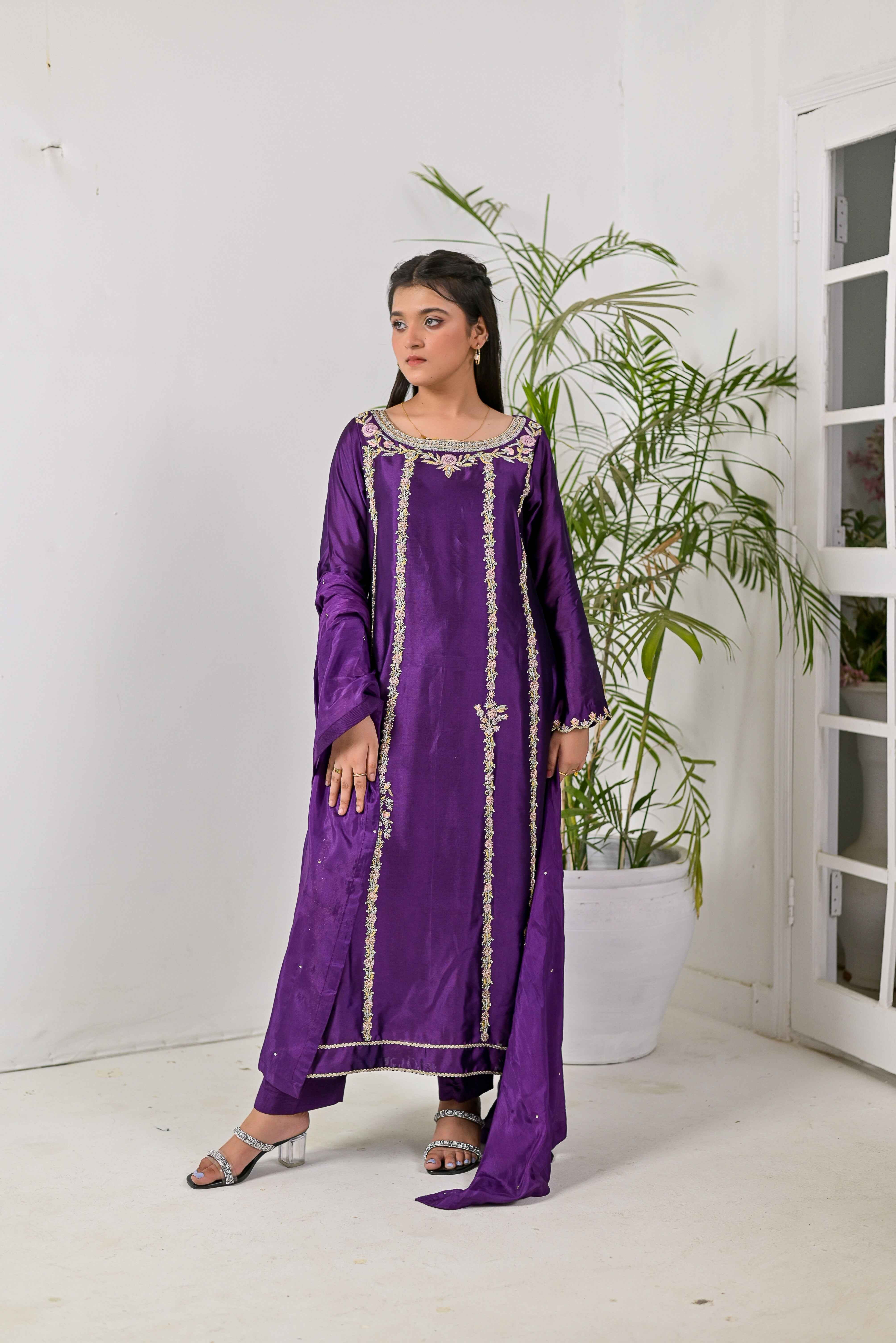 Pure Shisha Silk 3-Piece Suit – Lilac with Hand Embellishment - Bin Hussain