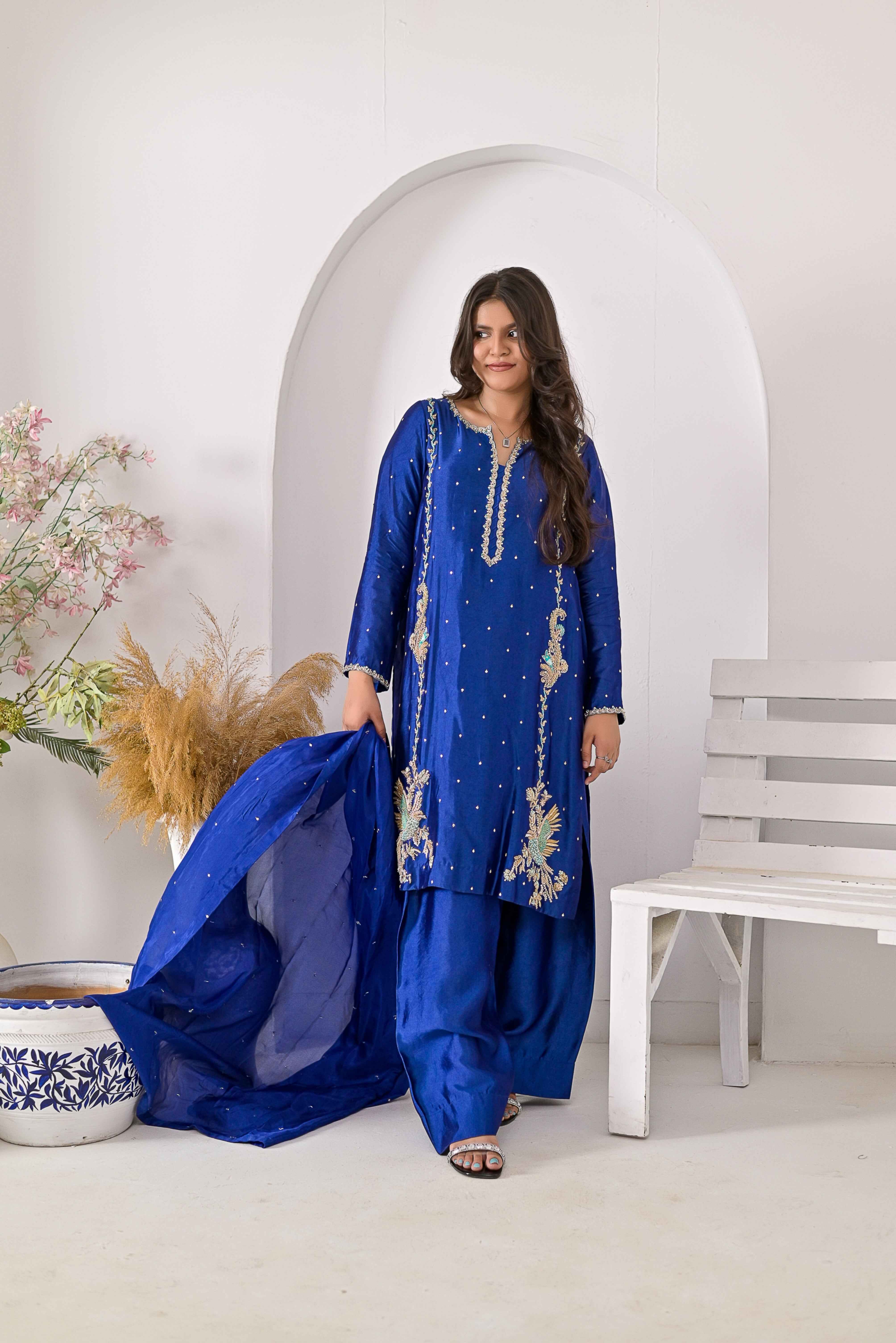 Pure Shisha Silk 3-Piece Suit – Lilac with Hand Embellishment - Bin Hussain