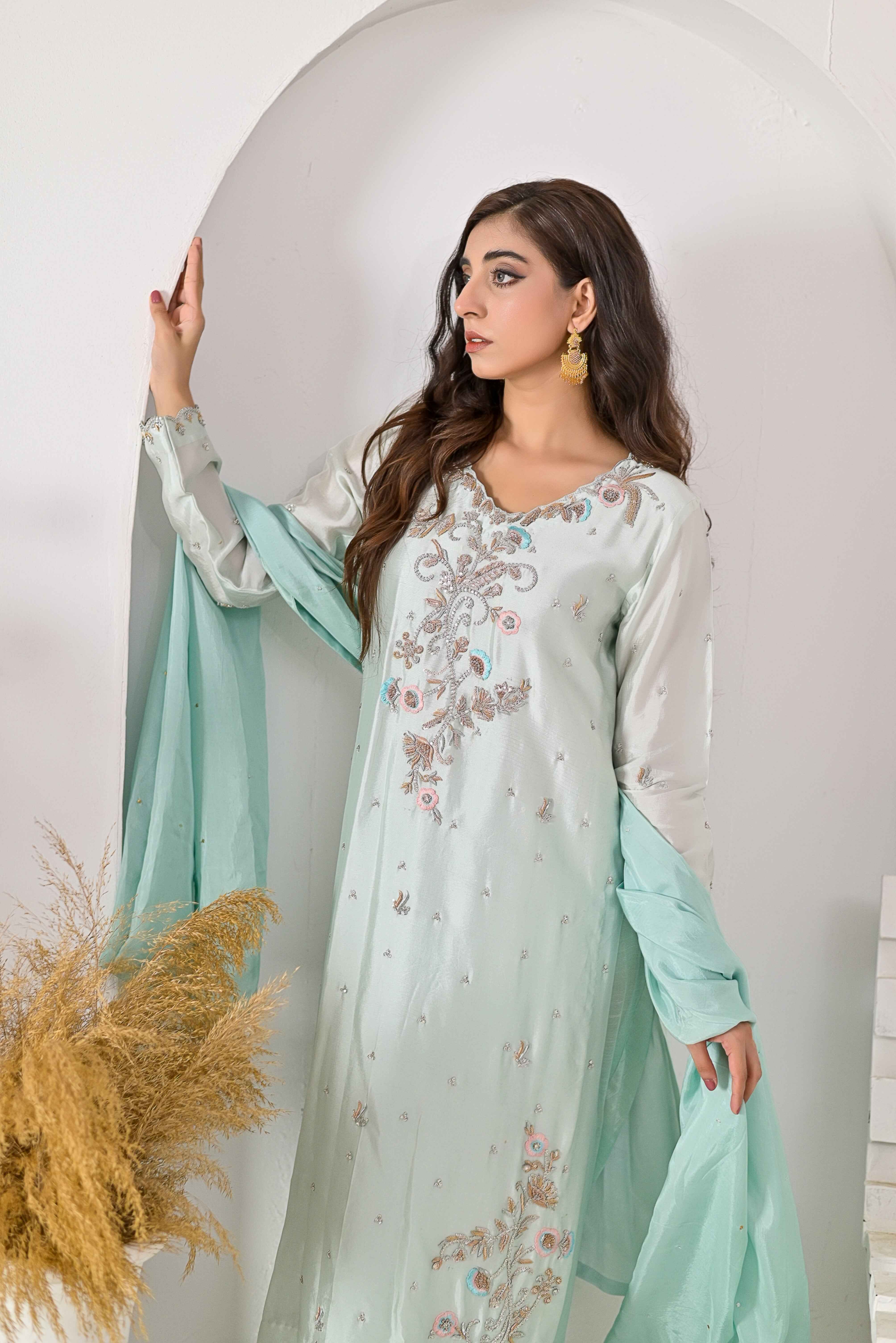 Pure Shisha Silk 3-Piece Suit – Lilac with Hand Embellishment - Bin Hussain