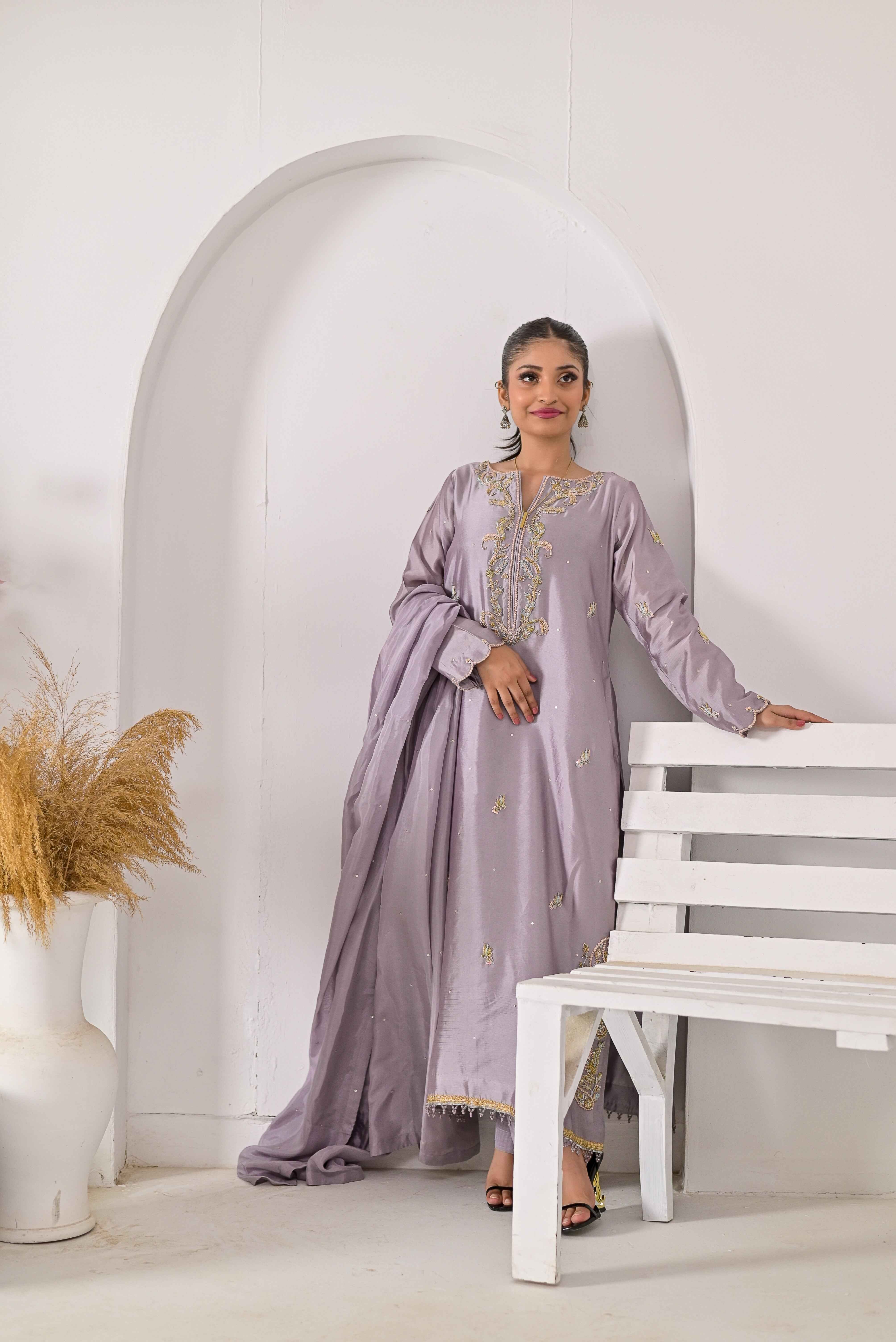 Pure Shisha Silk 3-Piece Suit – Lilac with Hand Embellishment - Bin Hussain
